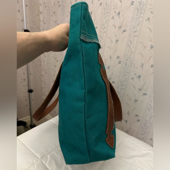 Myra Bag Green Canvas Tote - Picture 8 of 16